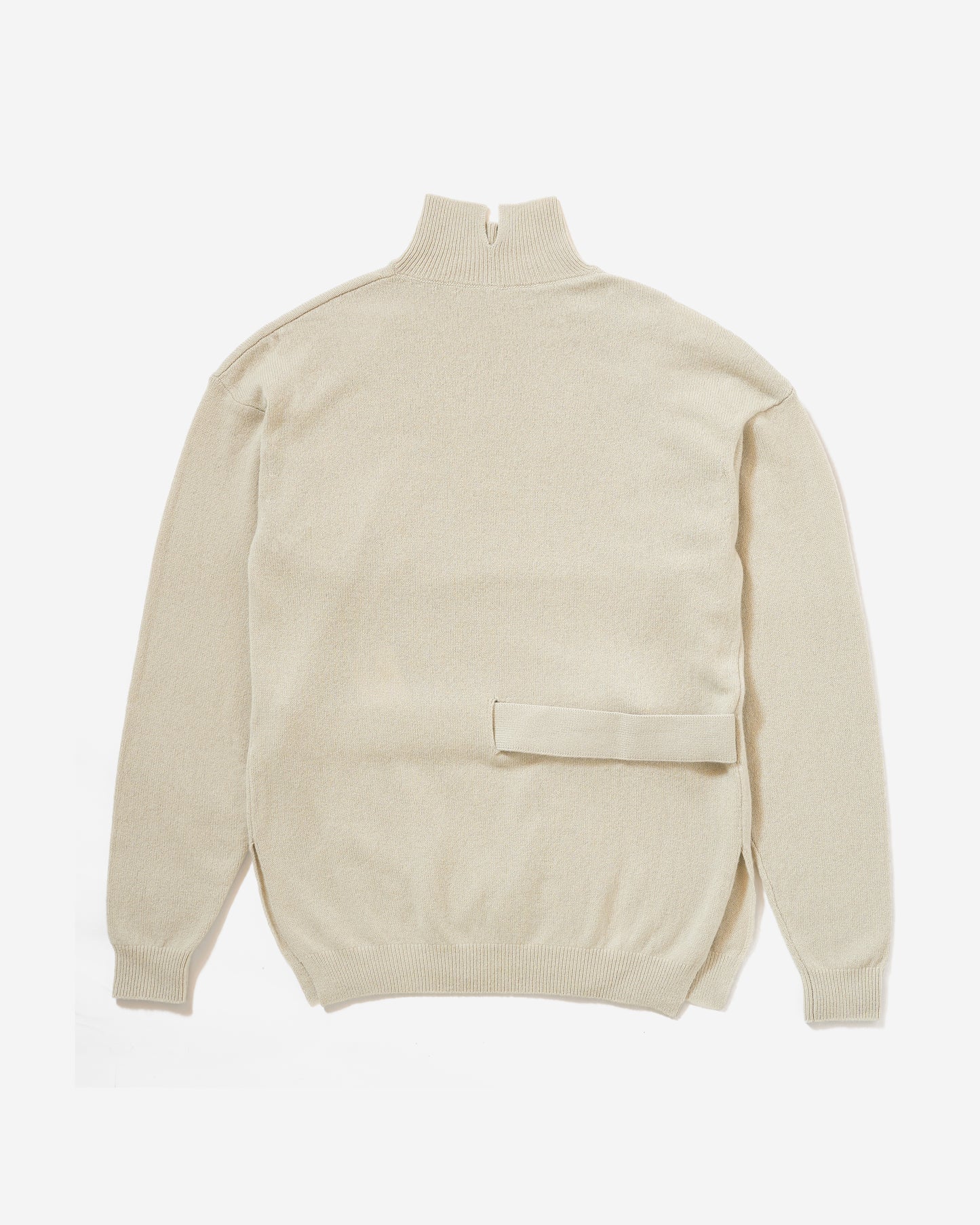 OPEN-DETAIL SWEATER