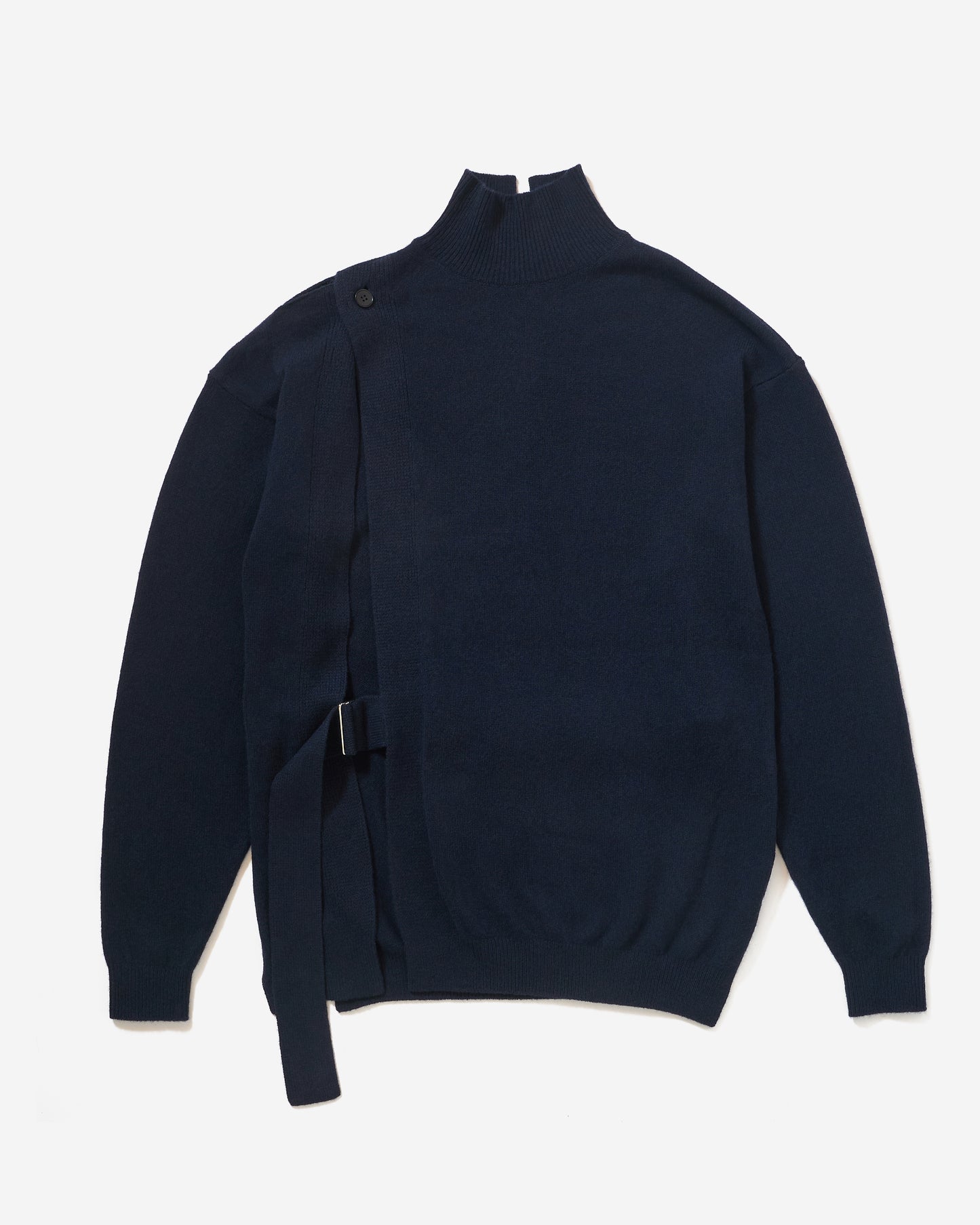 OPEN-DETAIL SWEATER