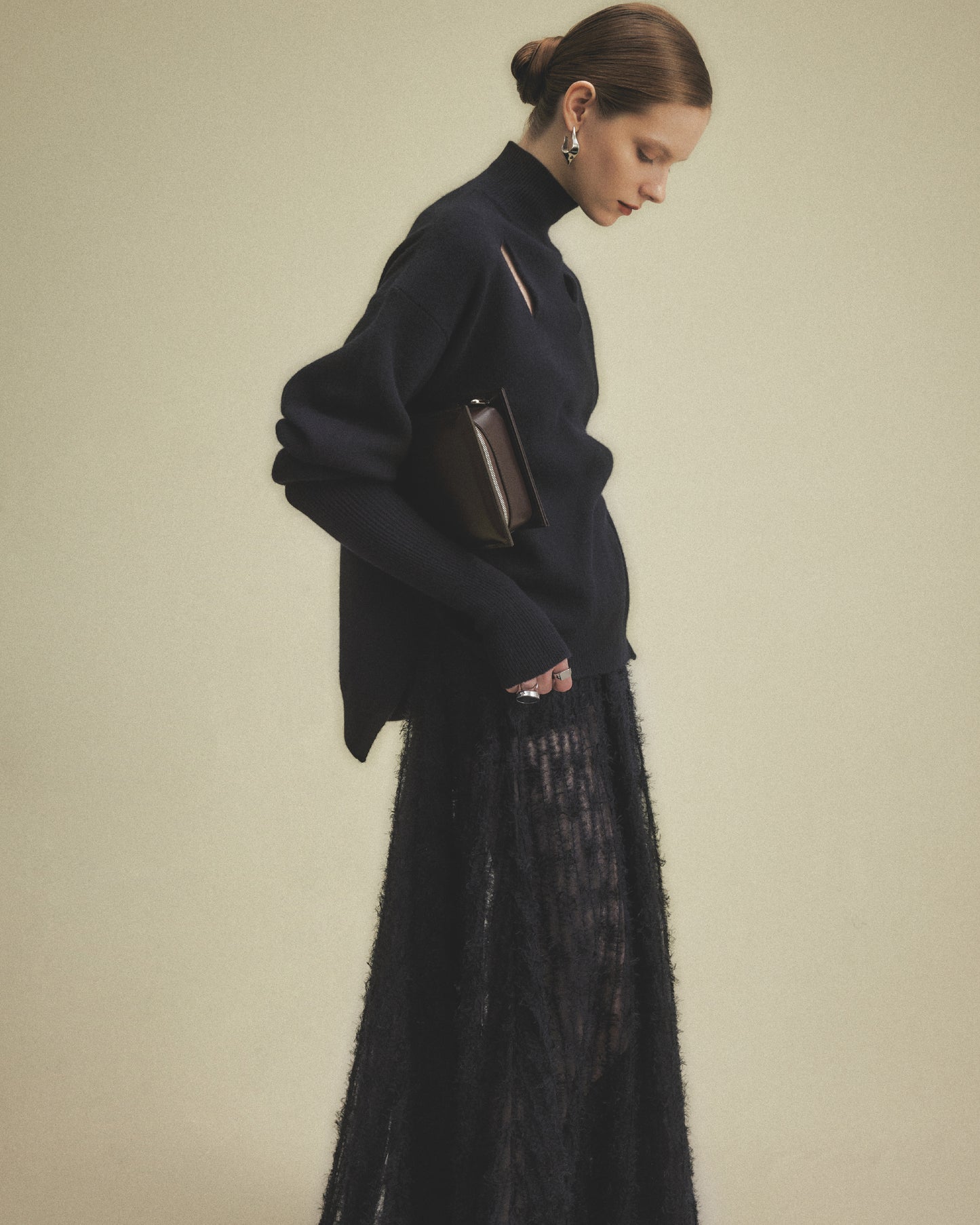 CEST-SLIT EXTENDED-RIB  SWEATER